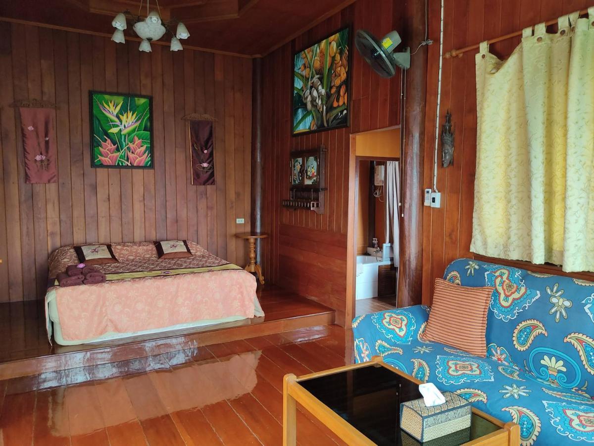 Hidden Holiday House Ban Don Faek Экстерьер фото