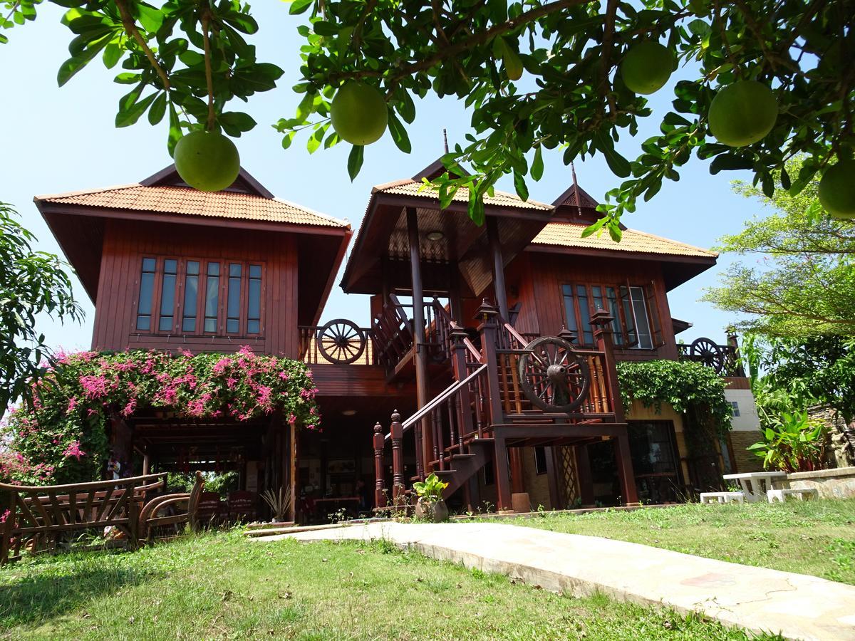 Hidden Holiday House Ban Don Faek Экстерьер фото
